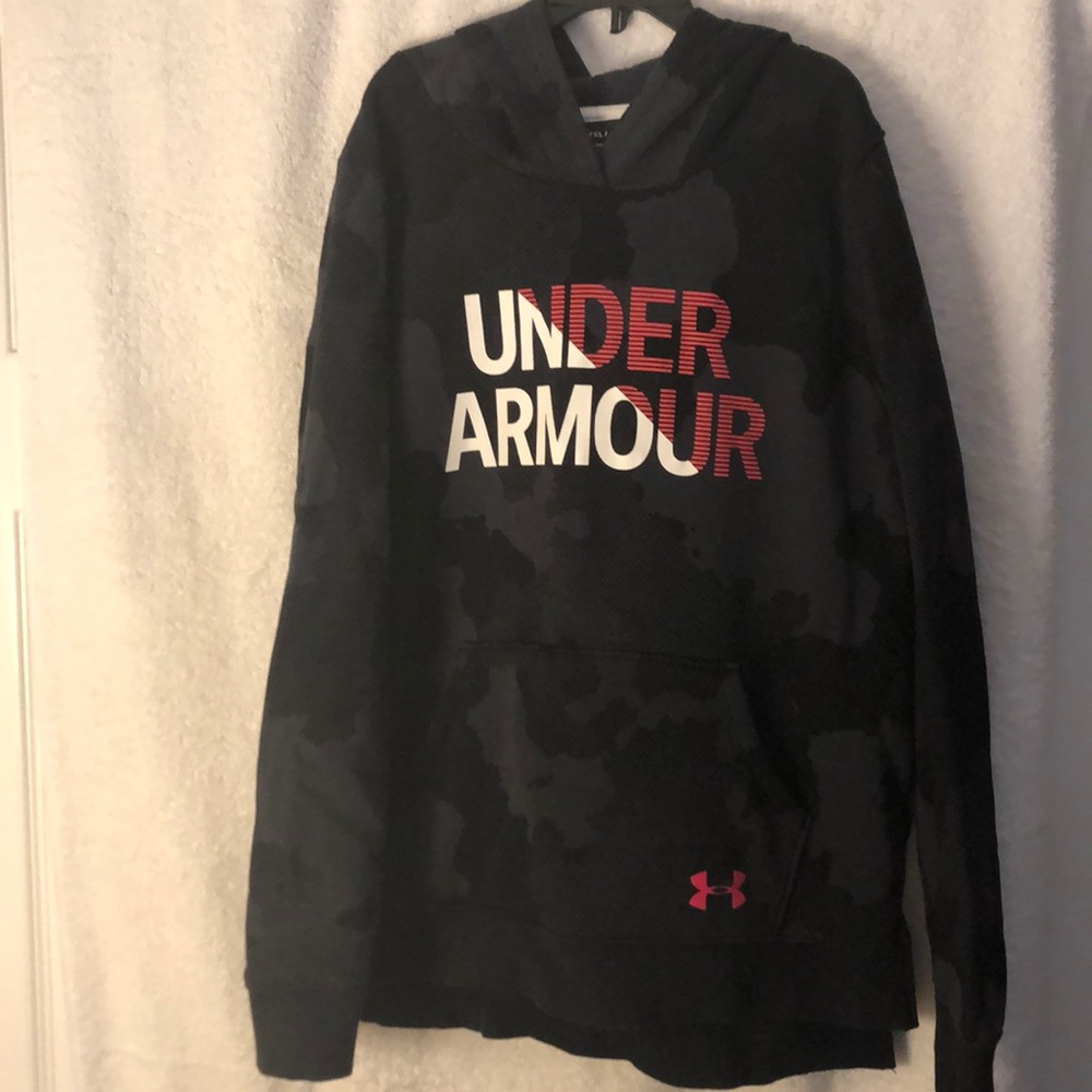 Under Armour Boys hoodie